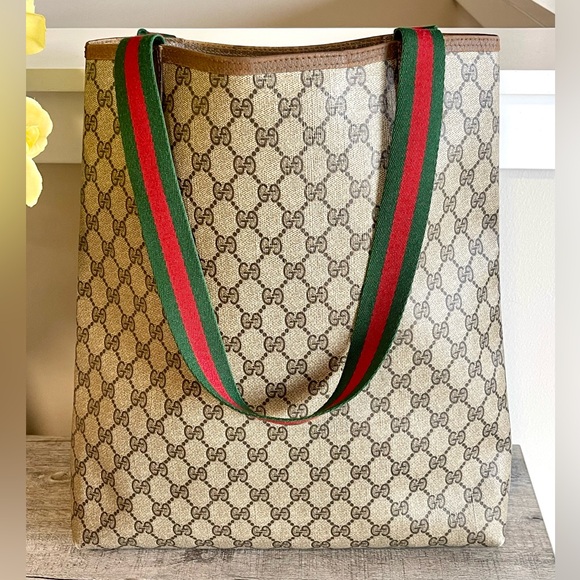 SOLD❌Authentic GUCCI Monogram Large tote bag - Picture 16 of 16